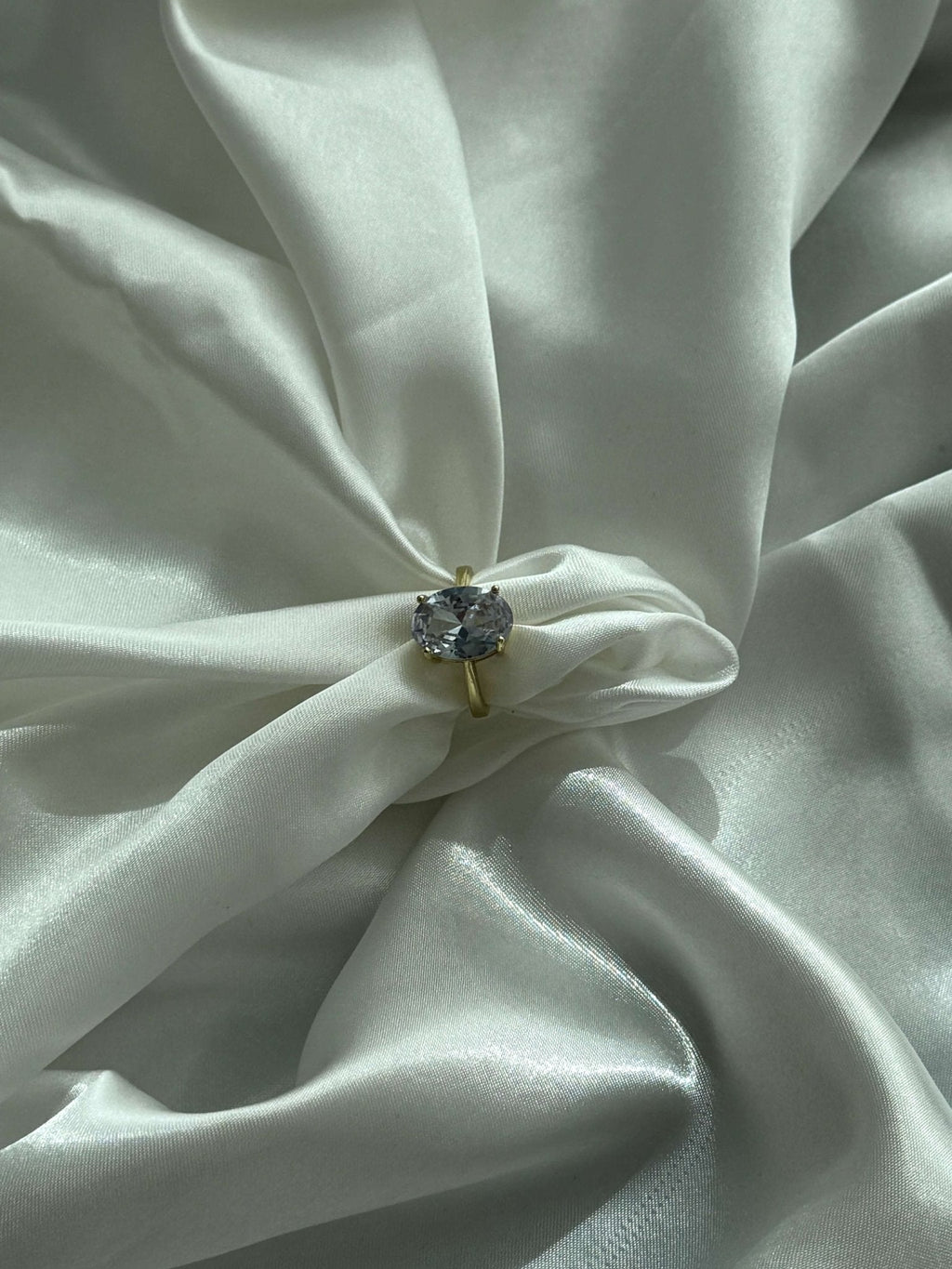 Avianna Oval Zirconia Band Ring