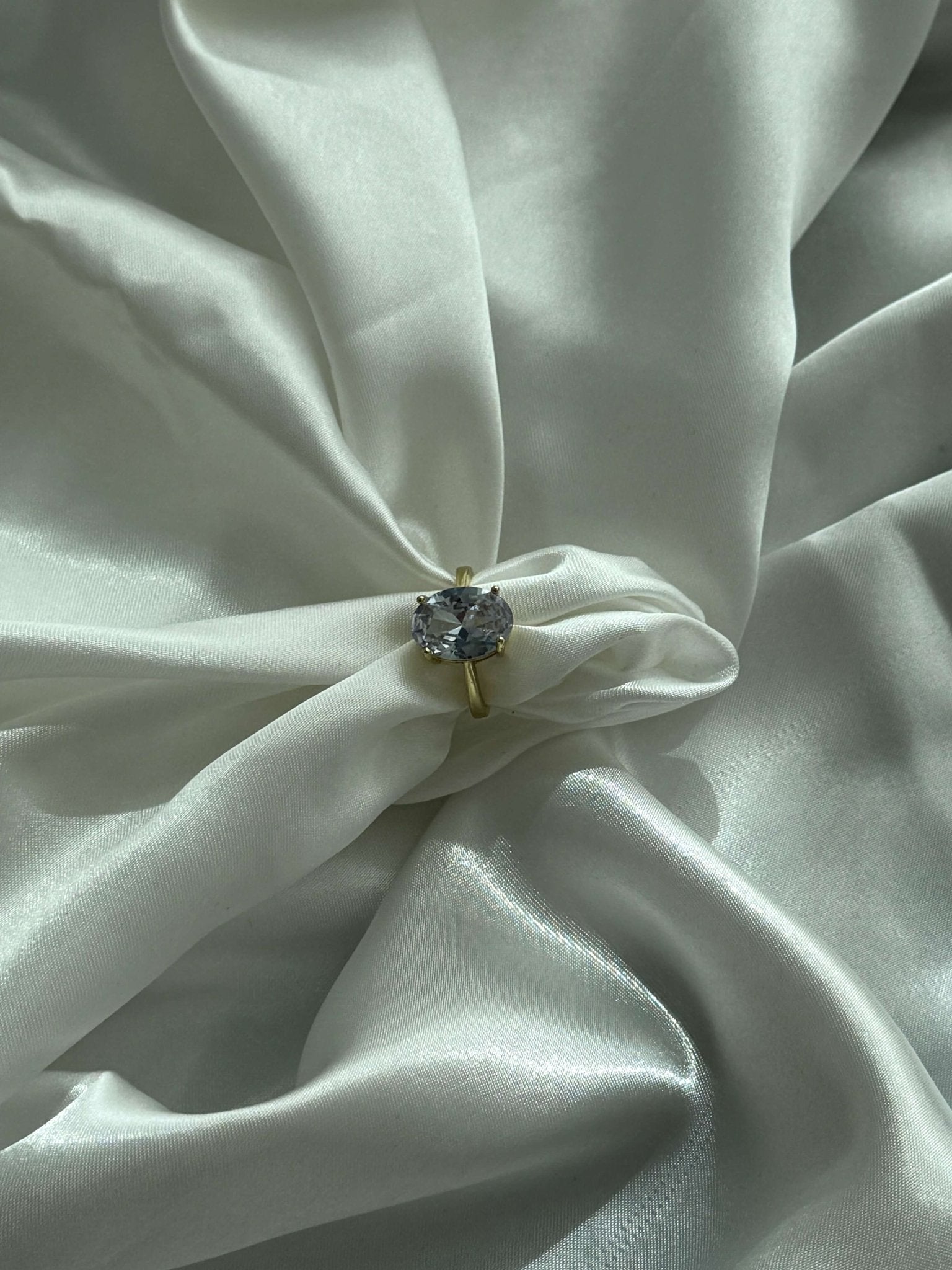 Avianna Oval Zirconia Band Ring