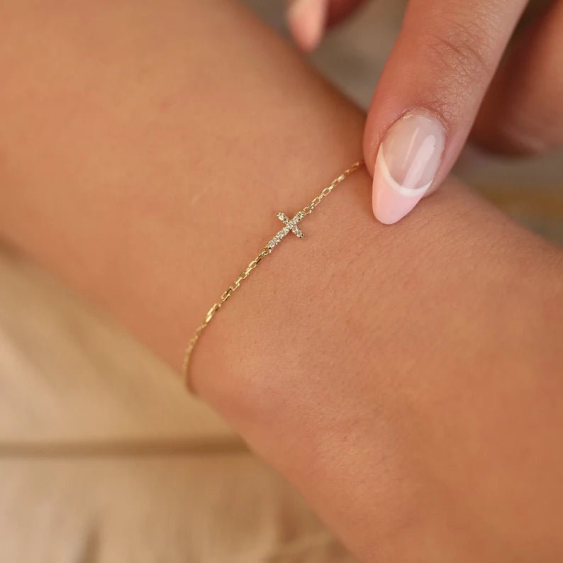 Chloe Cross Bracelet