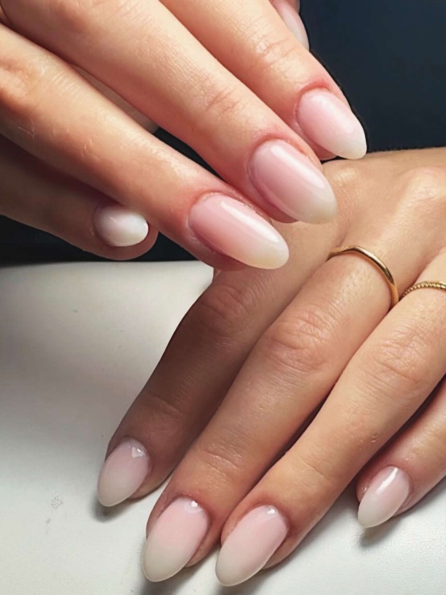 Cynthia Minimal Curve Two Ring Set