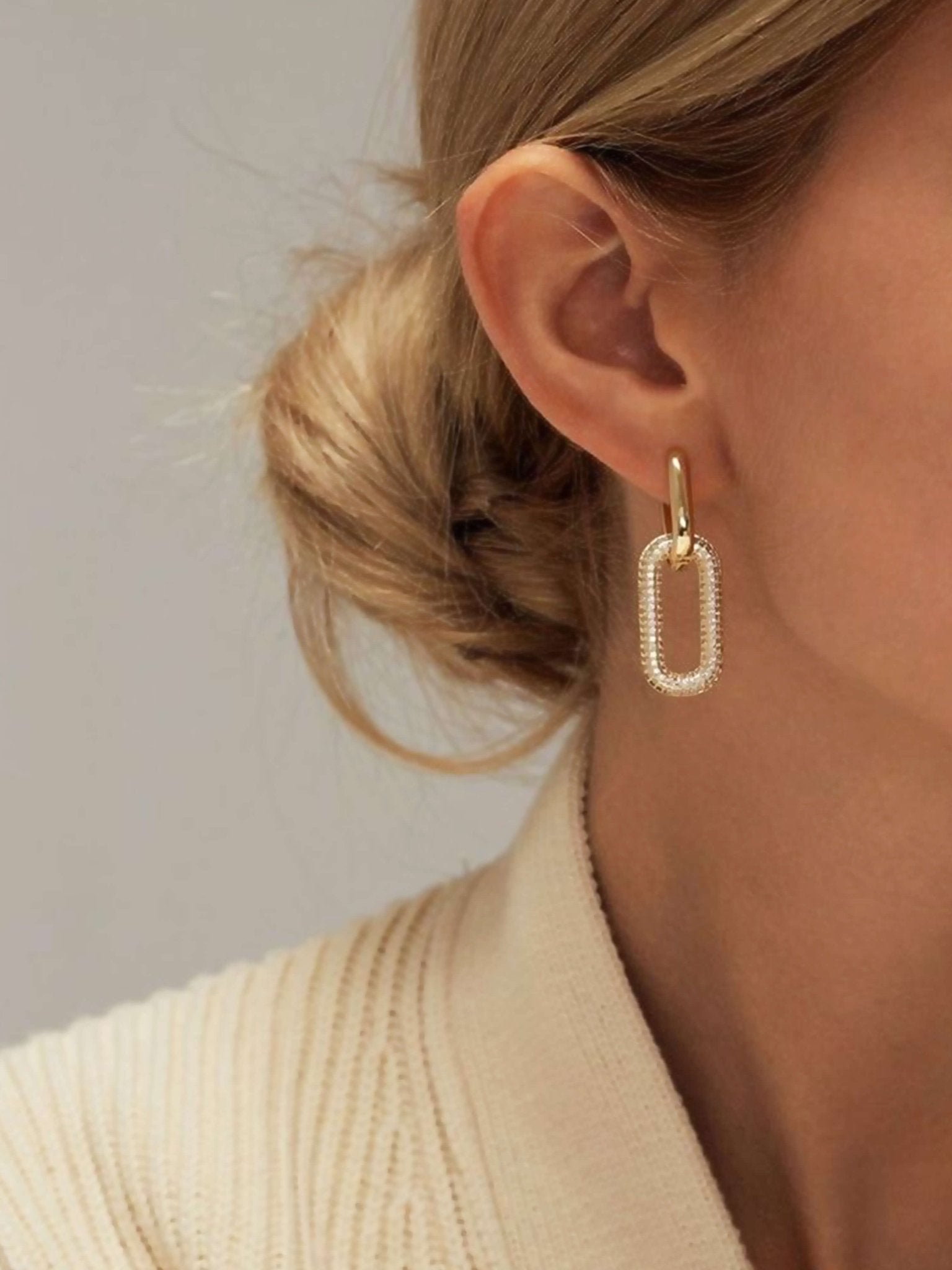 Elysia Sparkling Pavé Link Hoops