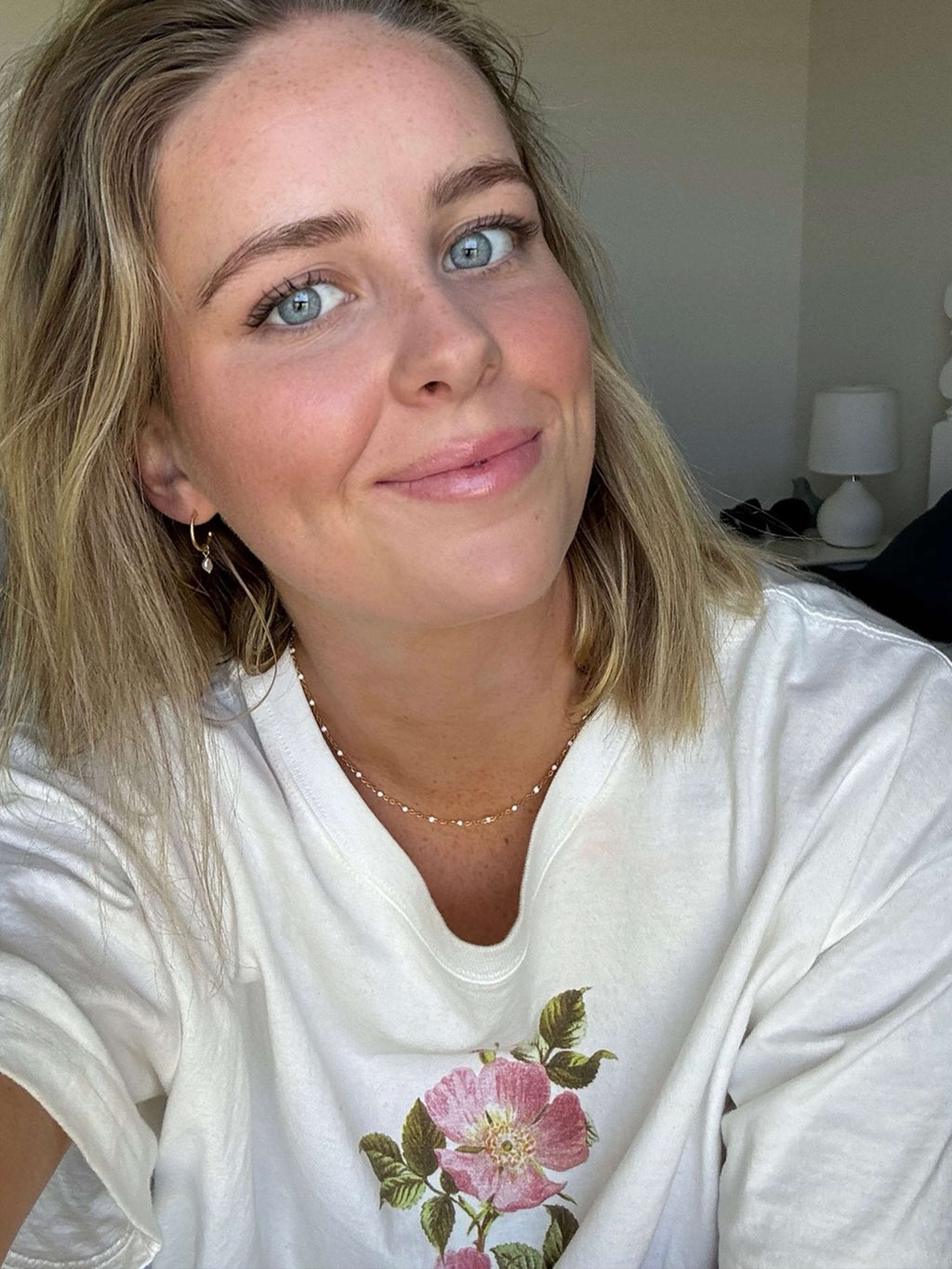 Iona Minimal Pearl Bead Chain Necklace