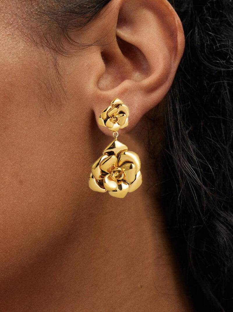 Isla Bloom Drop Earrings