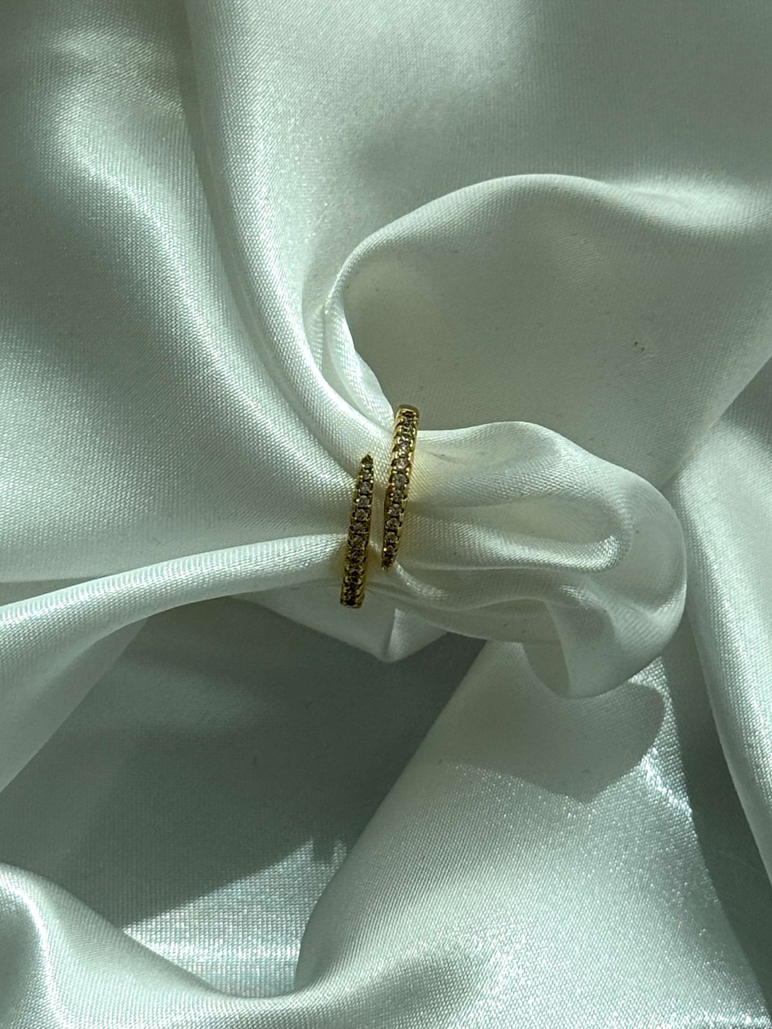 Lydia Twirl Pavé Ring