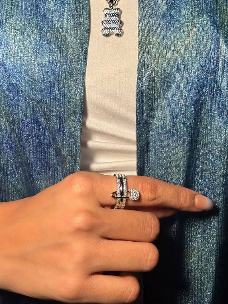 Monica Pinned Sparkle Band Ring