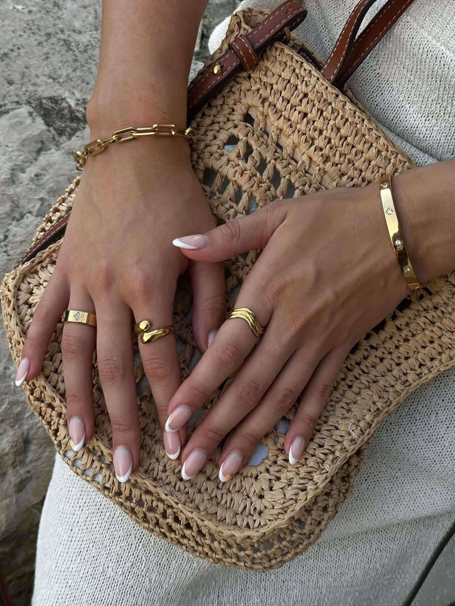 Serrah Heart Rhinestone Band Ring