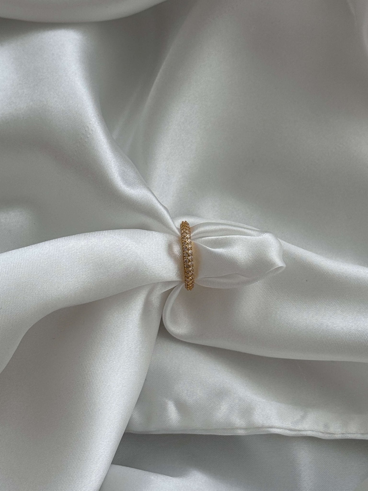 Soraya Crown-Edge Rhinestone Band Ring