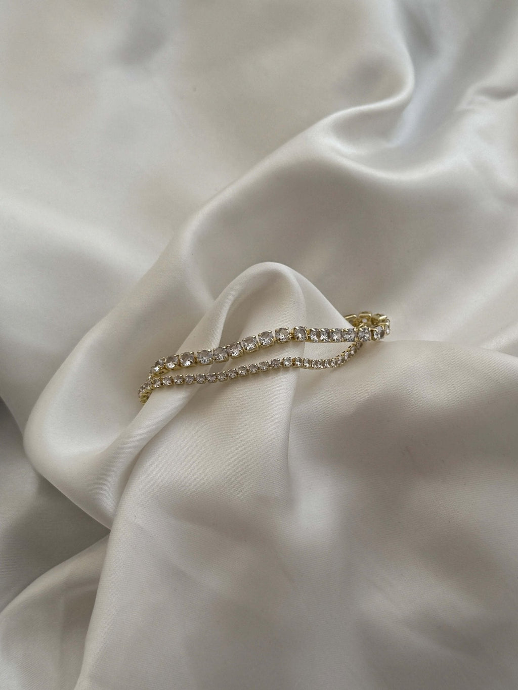 Round Cut Zirconia Tennis Bracelet