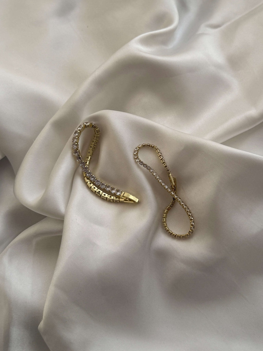 Round Cut Zirconia Tennis Bracelet