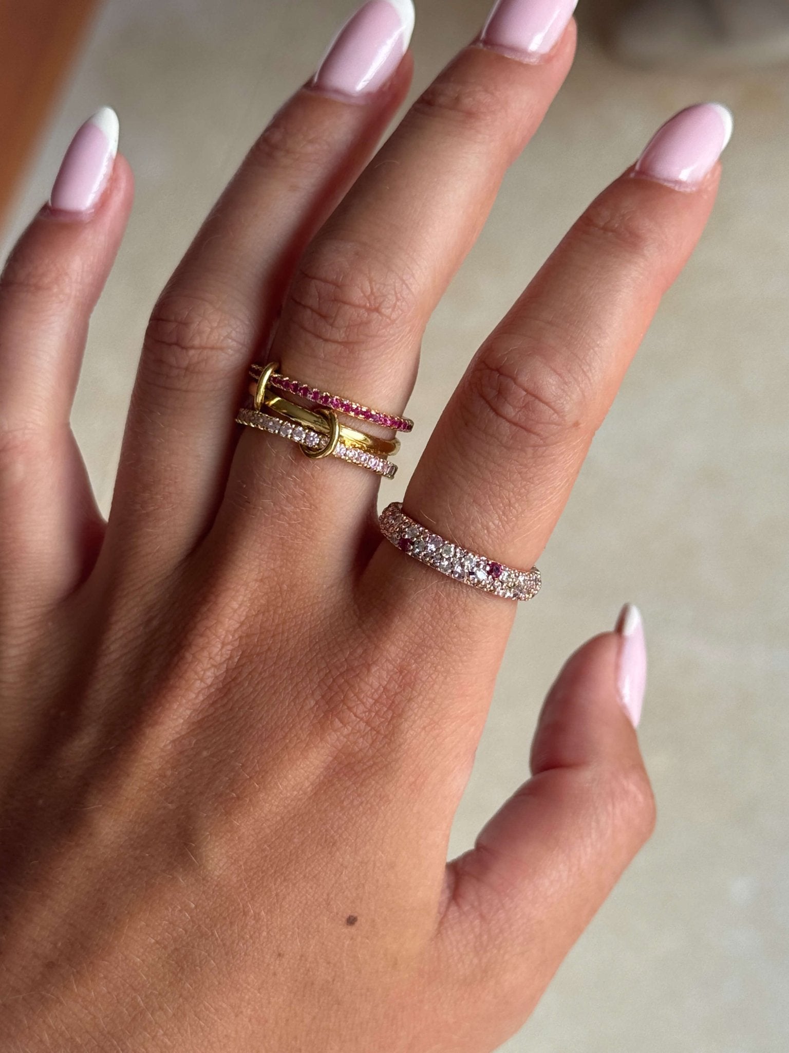 Valentina Gradient Rhinestone Band Ring