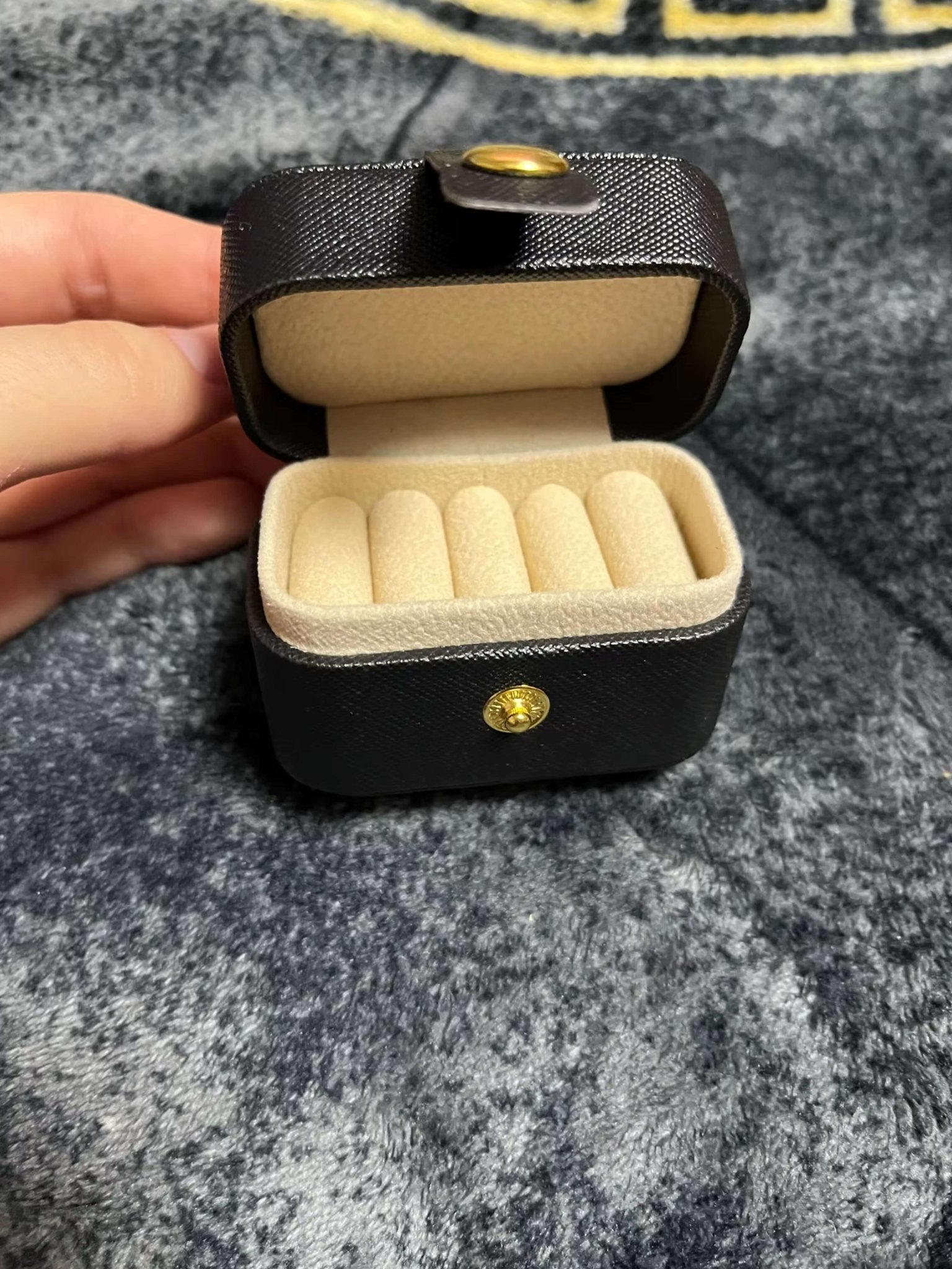 Ring Travel Box