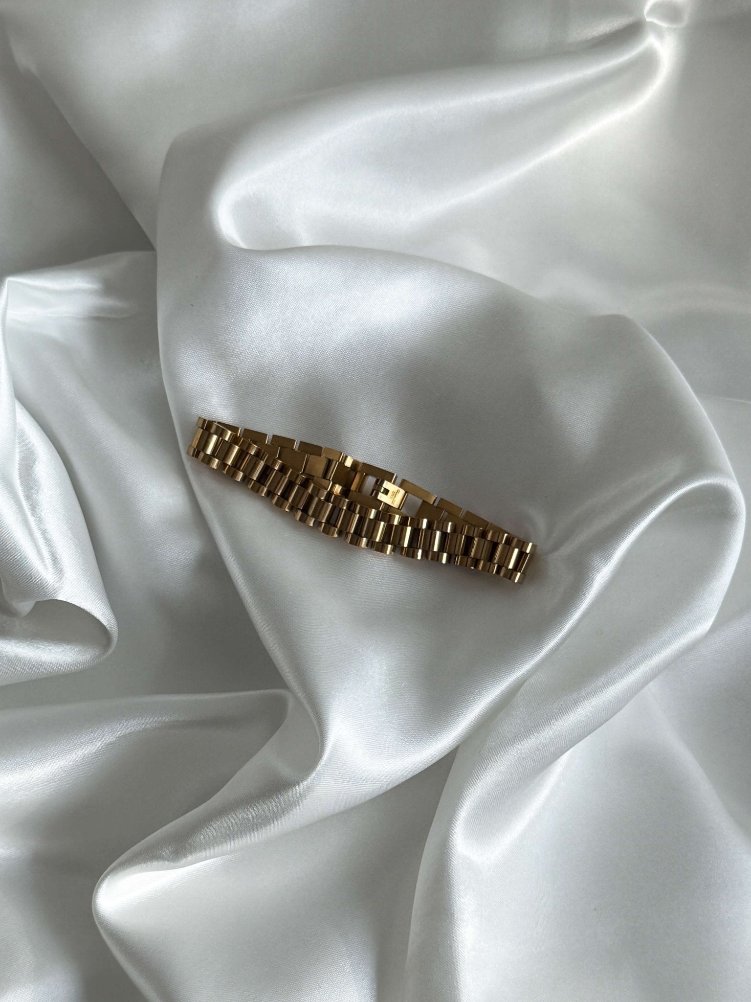 Zoe Classic Link Chain Bracelet